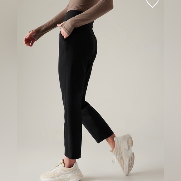 NWOT-Athleta Black Endless Pant, Size 6 Petite - Picture 3 of 8